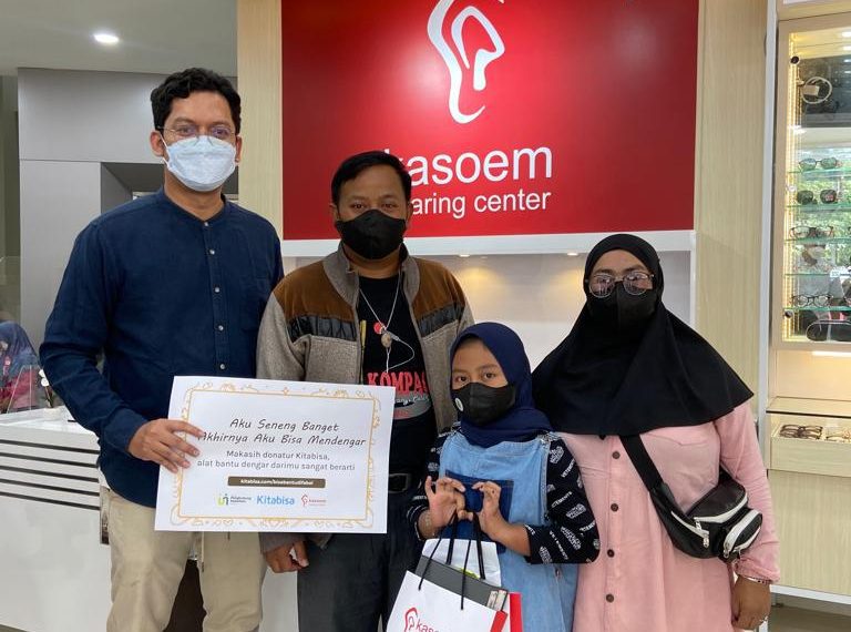 Donasi Alat Bantu Dengar