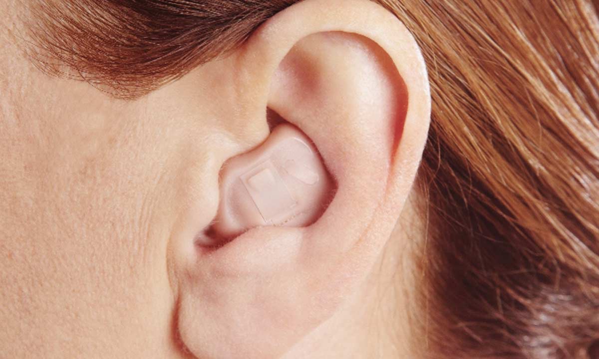 Apa itu Alat Bantu Dengar In-the-Ear ITE