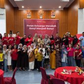 Peran Keluarga Merubah Bunyi Menjadi Sunyi: Edukasi Penting untuk Orang Tua di Medan