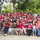 Berpetualang Mengenal Hewan di Solo Safari