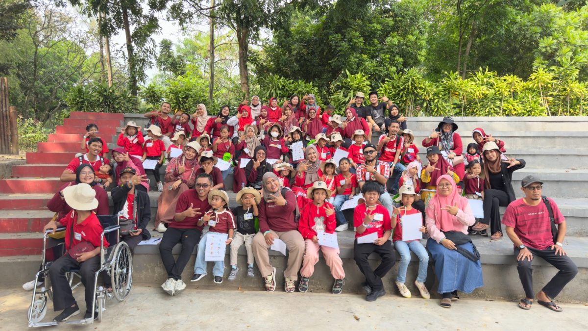 Berpetualang Mengenal Hewan di Solo Safari