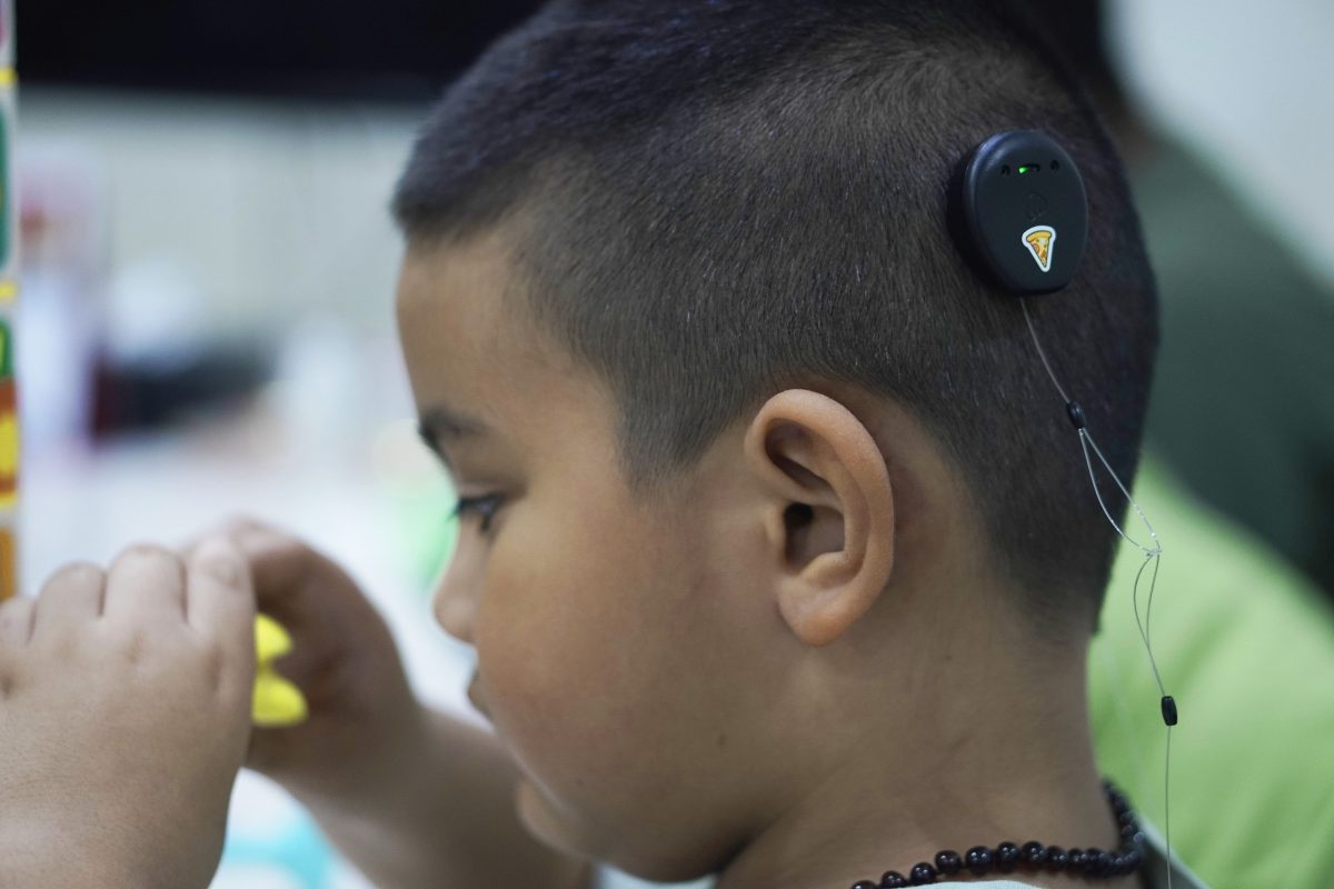 Tips Memilih Hearing Aid Terbaik