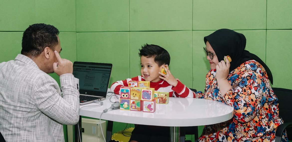 Pengaruh AVT pada Anak