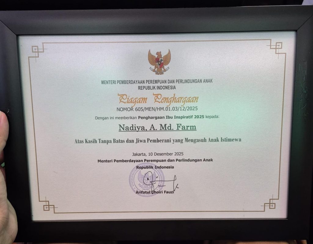 Pengguna Cochlear Implant