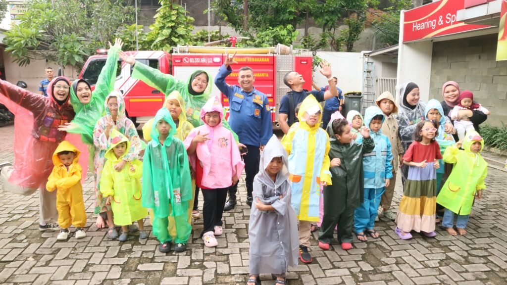 Playgroup Therapy bersama Damkar